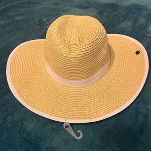 CaliaTan and White Wide-Brimmed Sun Hat